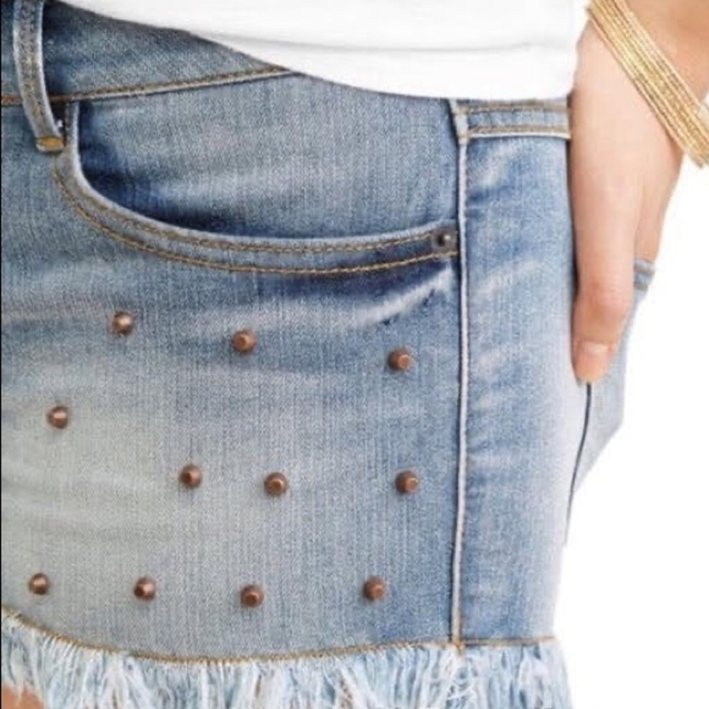 Stud Embellished Denim Shorts, Light Wash